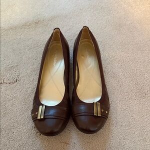 Naturalizer Brown Leather Flats with Gold Details